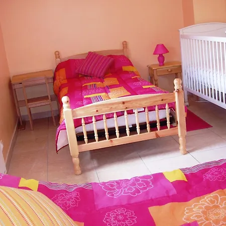 Family Escape With Terrace Σπίτι διακοπών Isigny-le-Buat