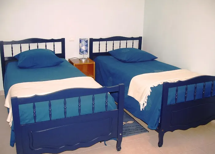 Family Escape With Terrace Casa vacanze Isigny-le-Buat